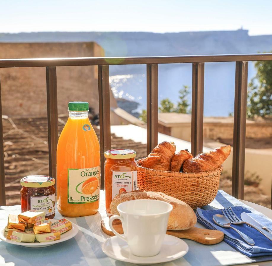 Faro Di Capo Testa 보니파시오 외부 사진